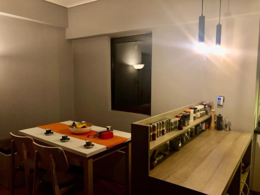 Cozy Loft With Jazz Notes In Kolonaki Apartment Athens Luaran gambar